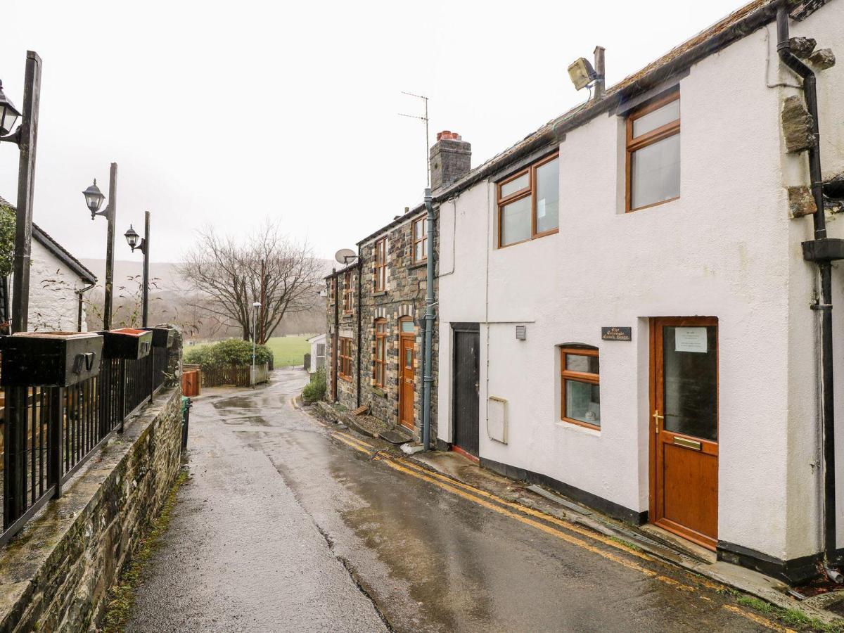 Triangle Inn Coachouse Rhayader Eksteriør billede